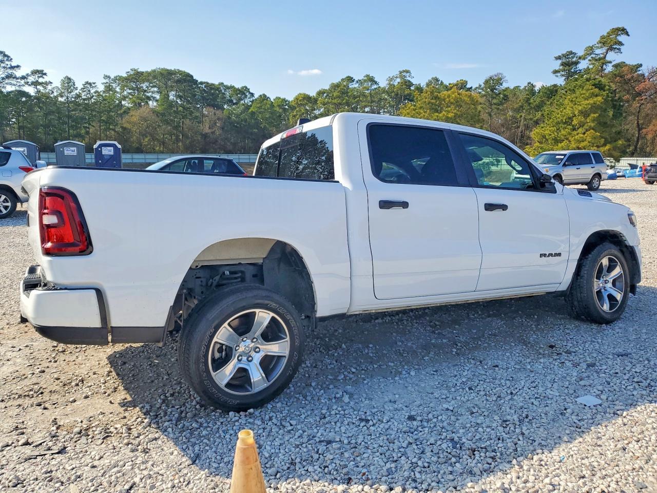 2025 Ram 1500 Tradesman - Image 3
