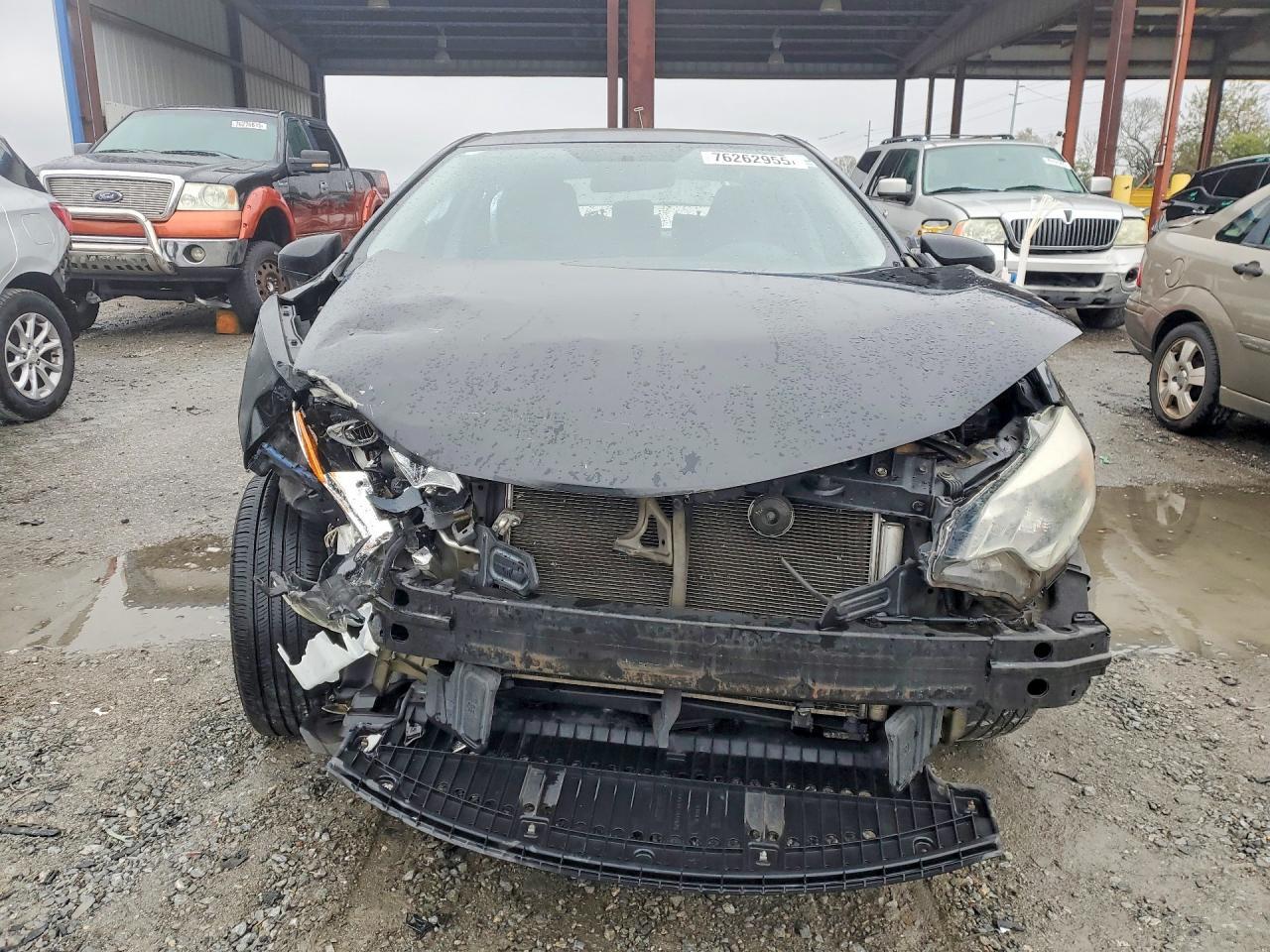 2014 Toyota Corolla Le - Image 5