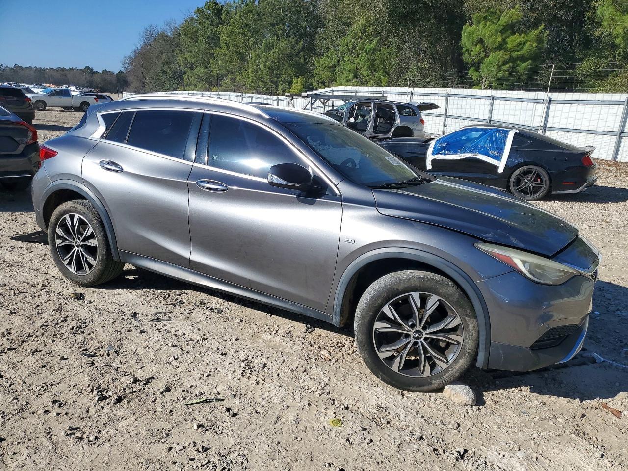2018 Infiniti Qx30 Base - Фото 4