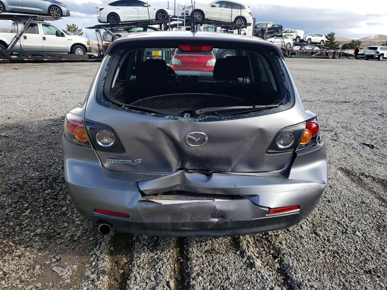 2006 Mazda 3 Hatchback - Image 6