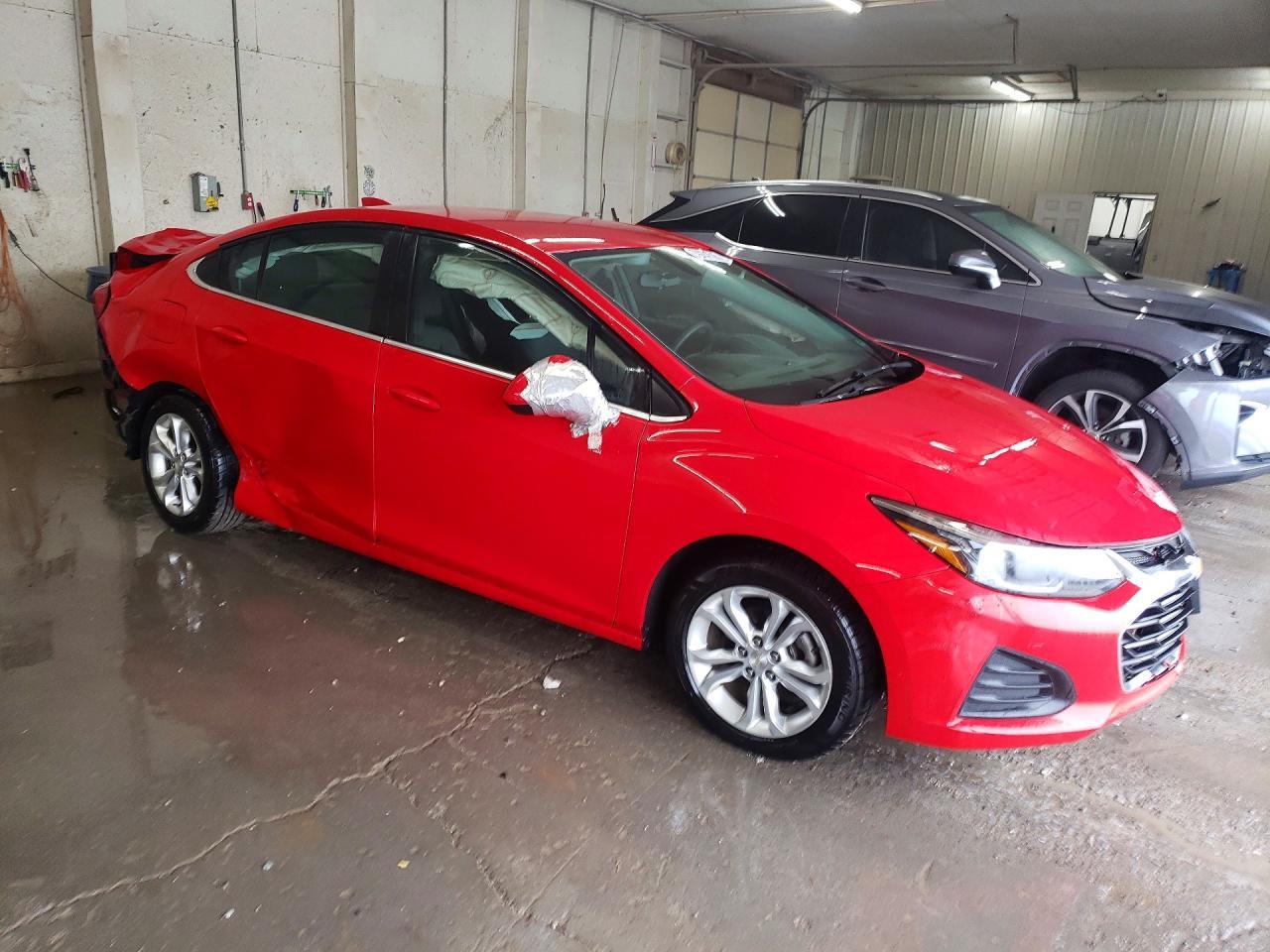 2019 Chevrolet Cruze Lt - Фото 4