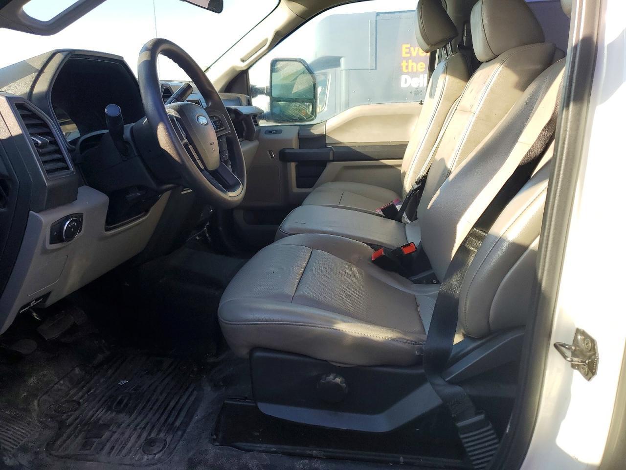 2020 Ford F550 Xl Chassis 6.7L V8 Tdsl - Фото 7