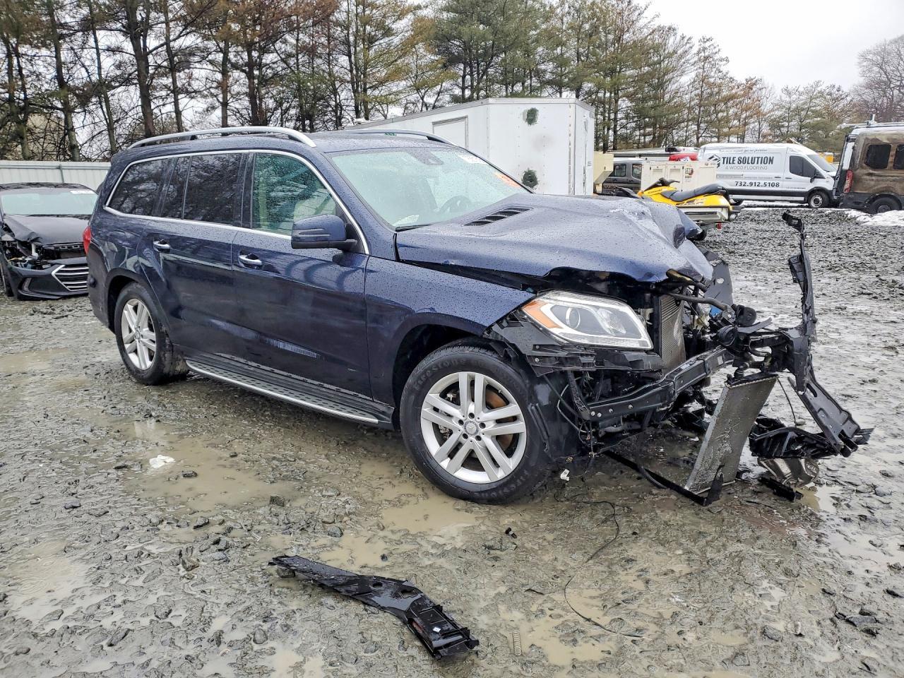 2015 Mercedes-Benz Gl 450 4Matic - Image 4