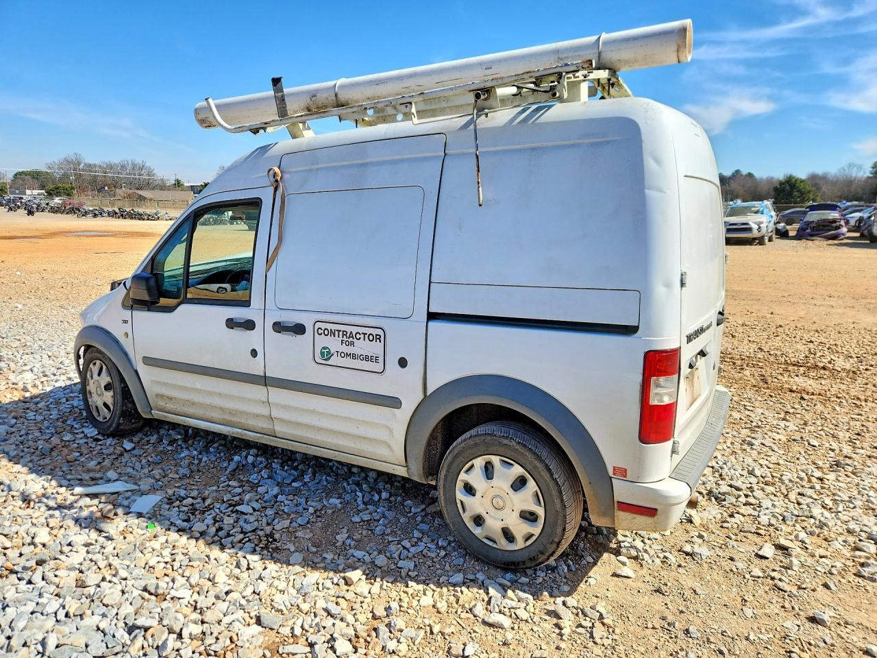 2011 Ford Transit Connect Xl Utility / Service Van - Image 2