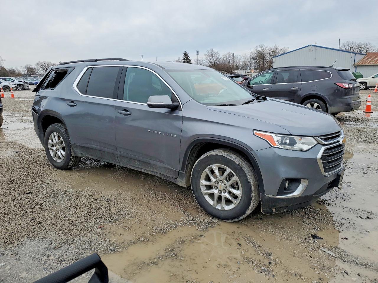2021 Chevrolet Traverse Lt - Image 4