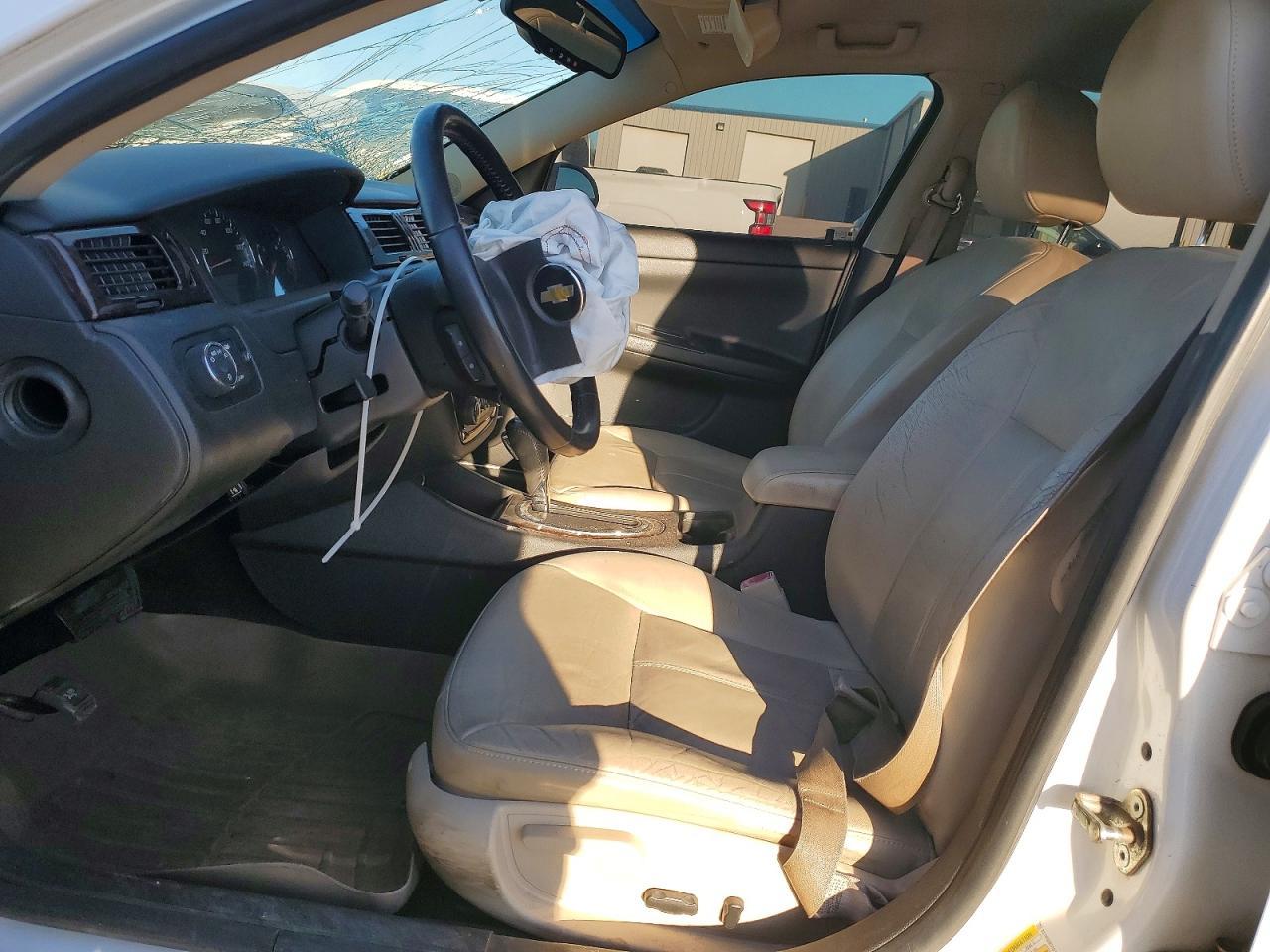 2013 Chevrolet Impala Lt - Image 7
