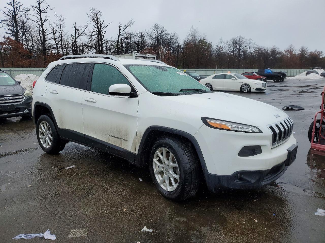 2017 Jeep Cherokee Latitude - Фото 4