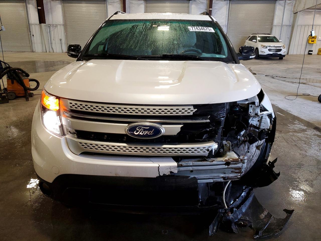 2014 Ford Explorer Xlt - Фото 5