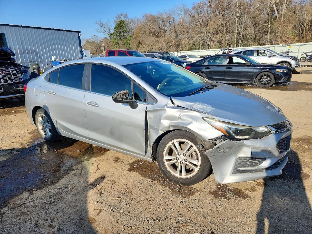 2017 Chevrolet Cruze Lt - Фото 4