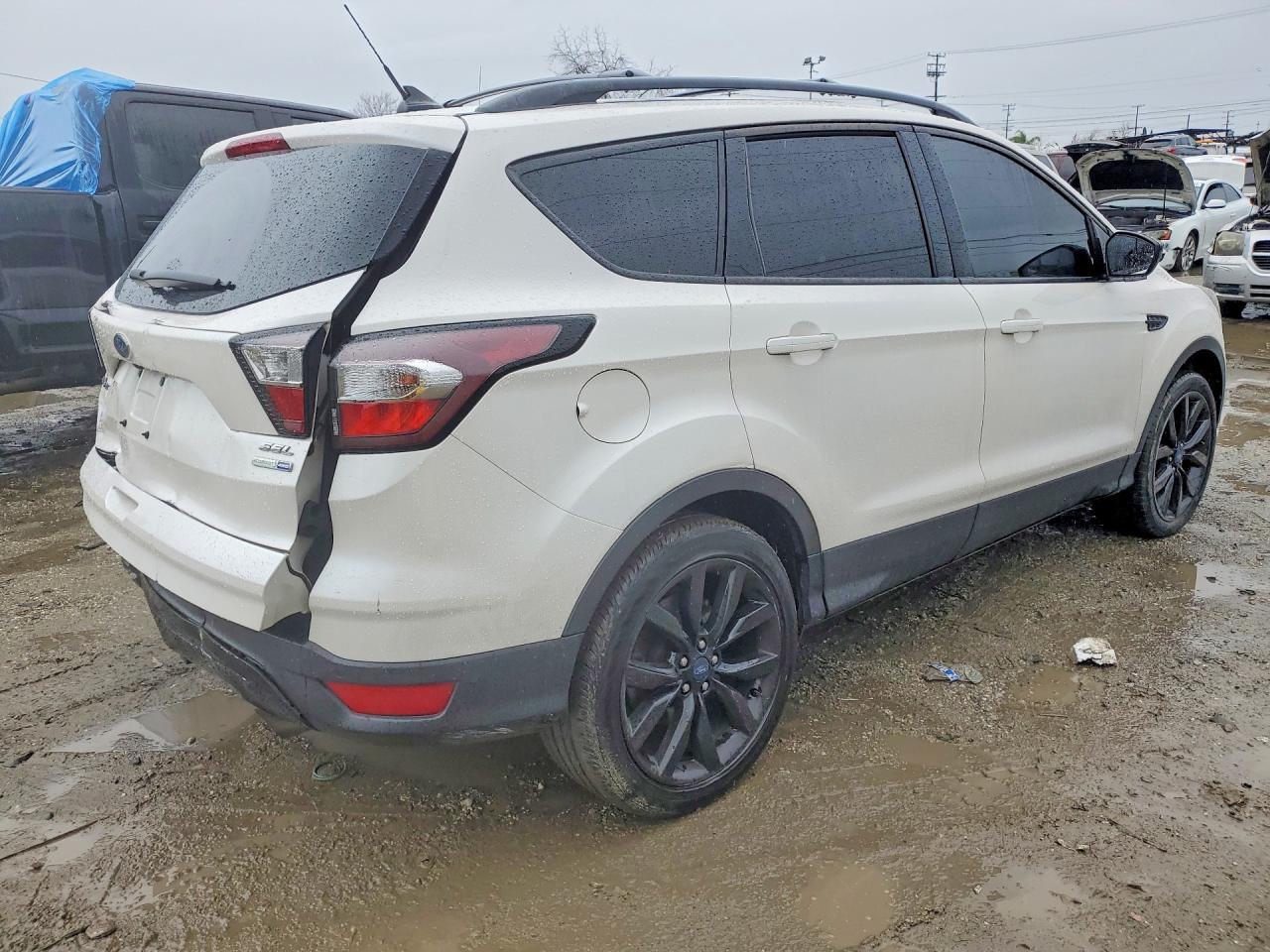 2018 Ford Escape Sel - Фото 3