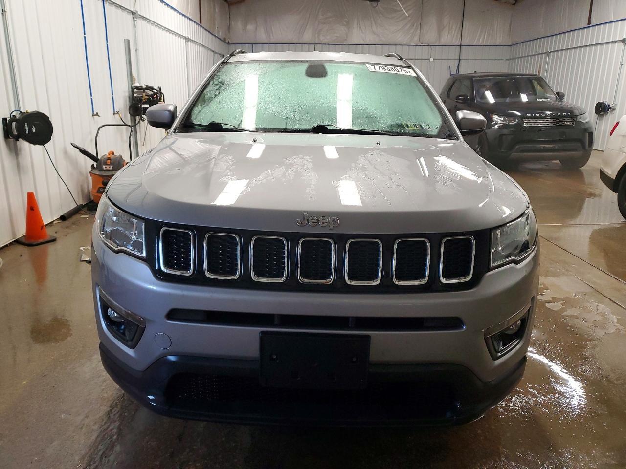 2021 Jeep Compass Latitude - Image 5