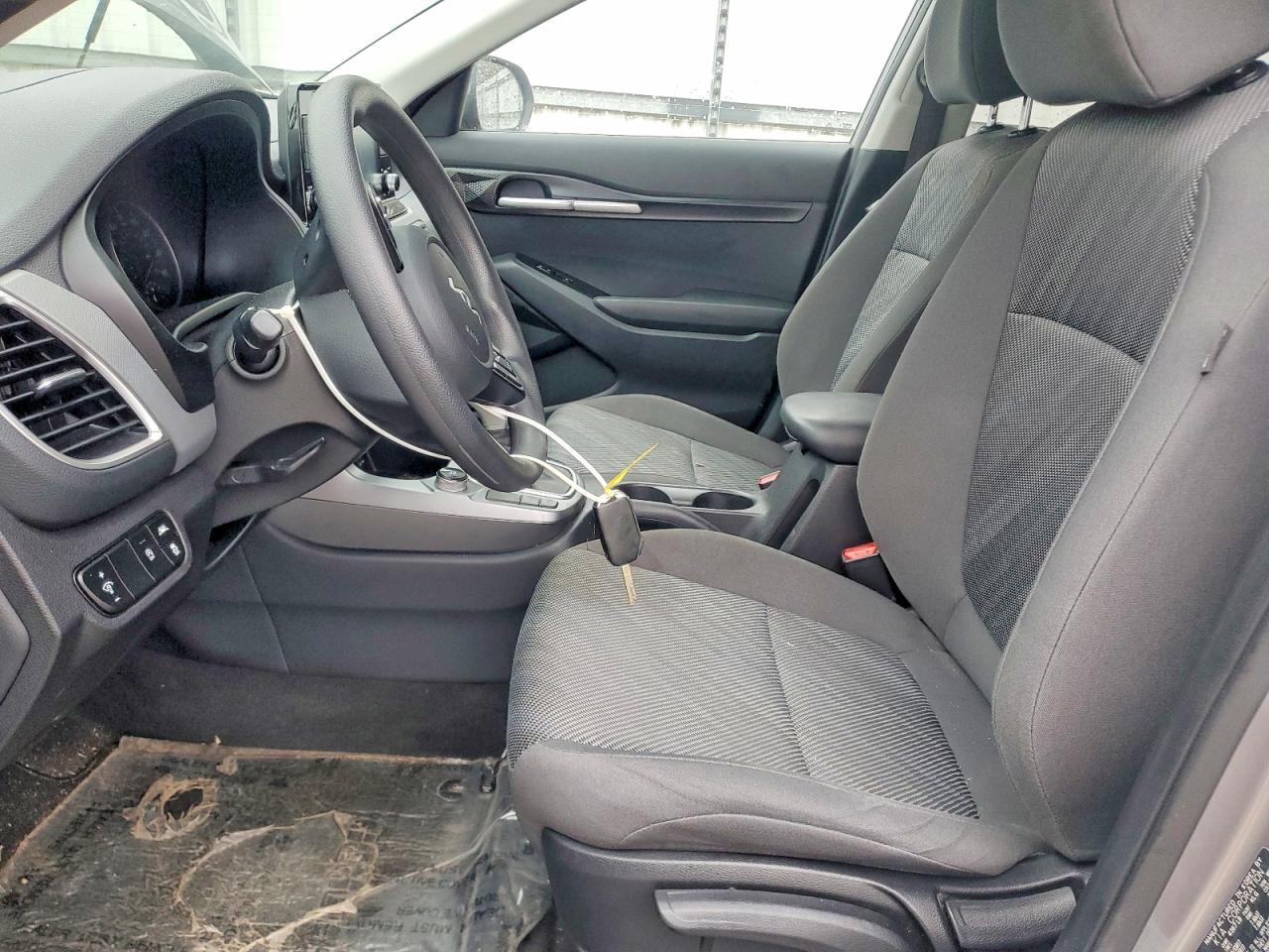 2022 Kia Seltos Lx - Фото 7