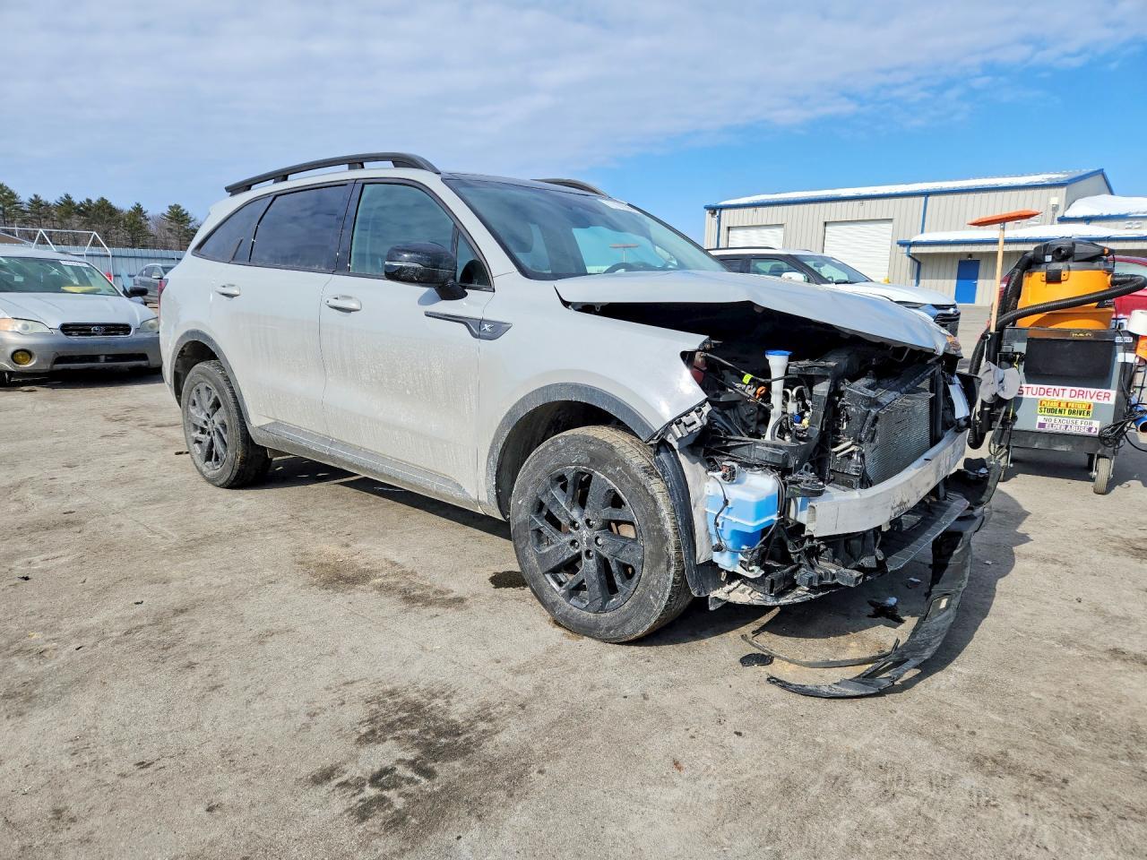 2023 Kia Sorento - Image 4