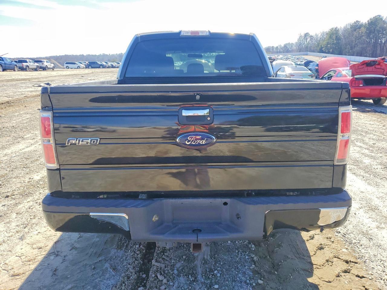2011 Ford F150 Super Cab - Image 6