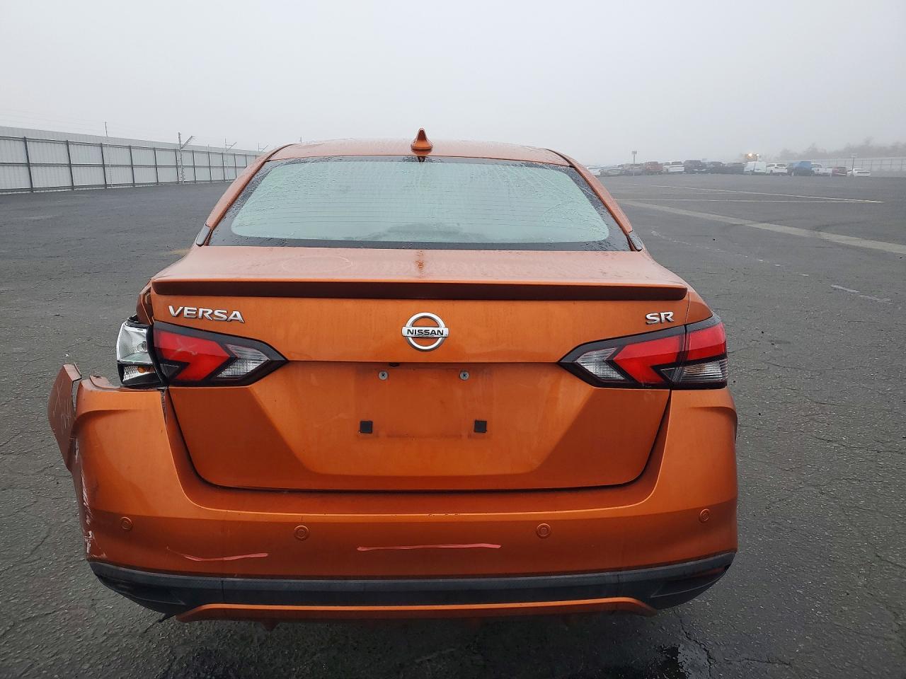 2022 Nissan Versa Sr - Image 6