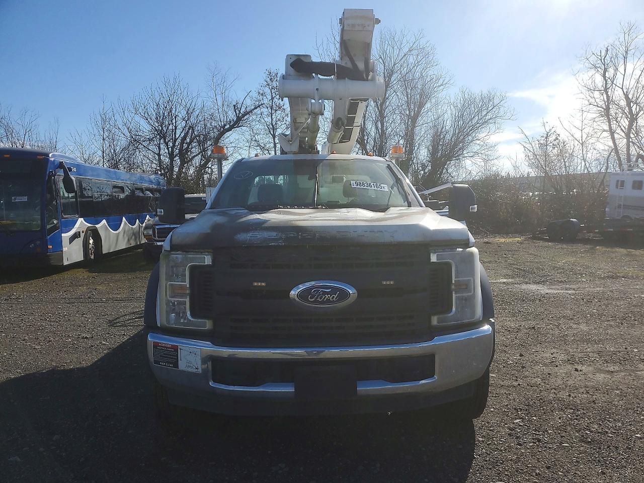 2019 Ford F550 Bucket Truck - Фото 5