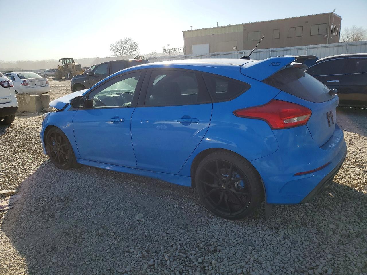 2017 Ford Focus Rs - Image 2