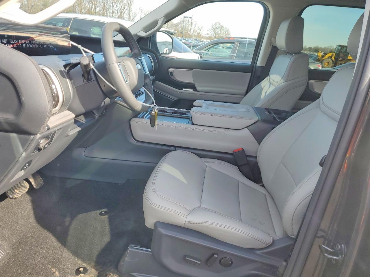 2025 Ford Expedition Max Active - Фото 7