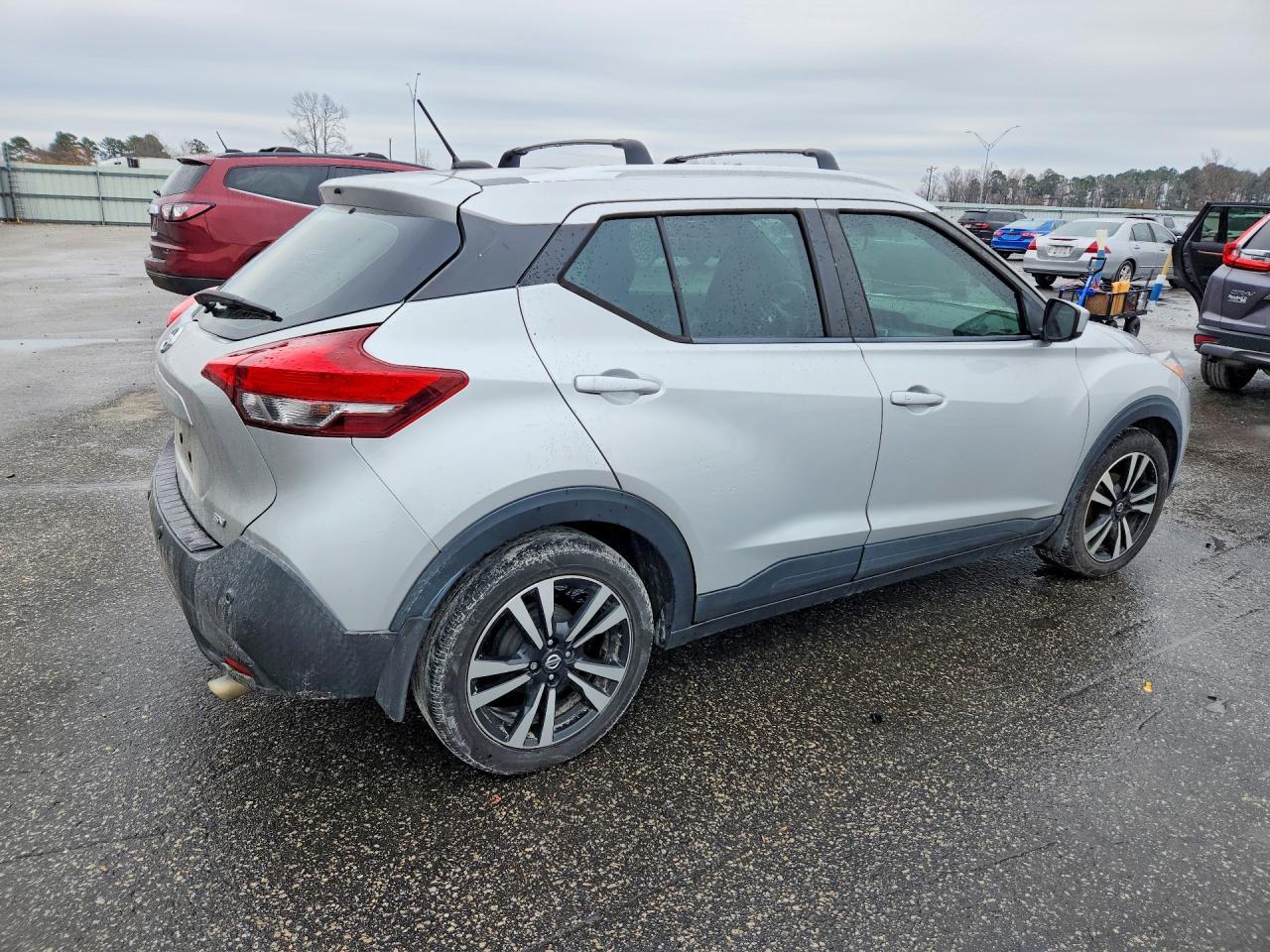 2020 Nissan Kicks Sv - Фото 3