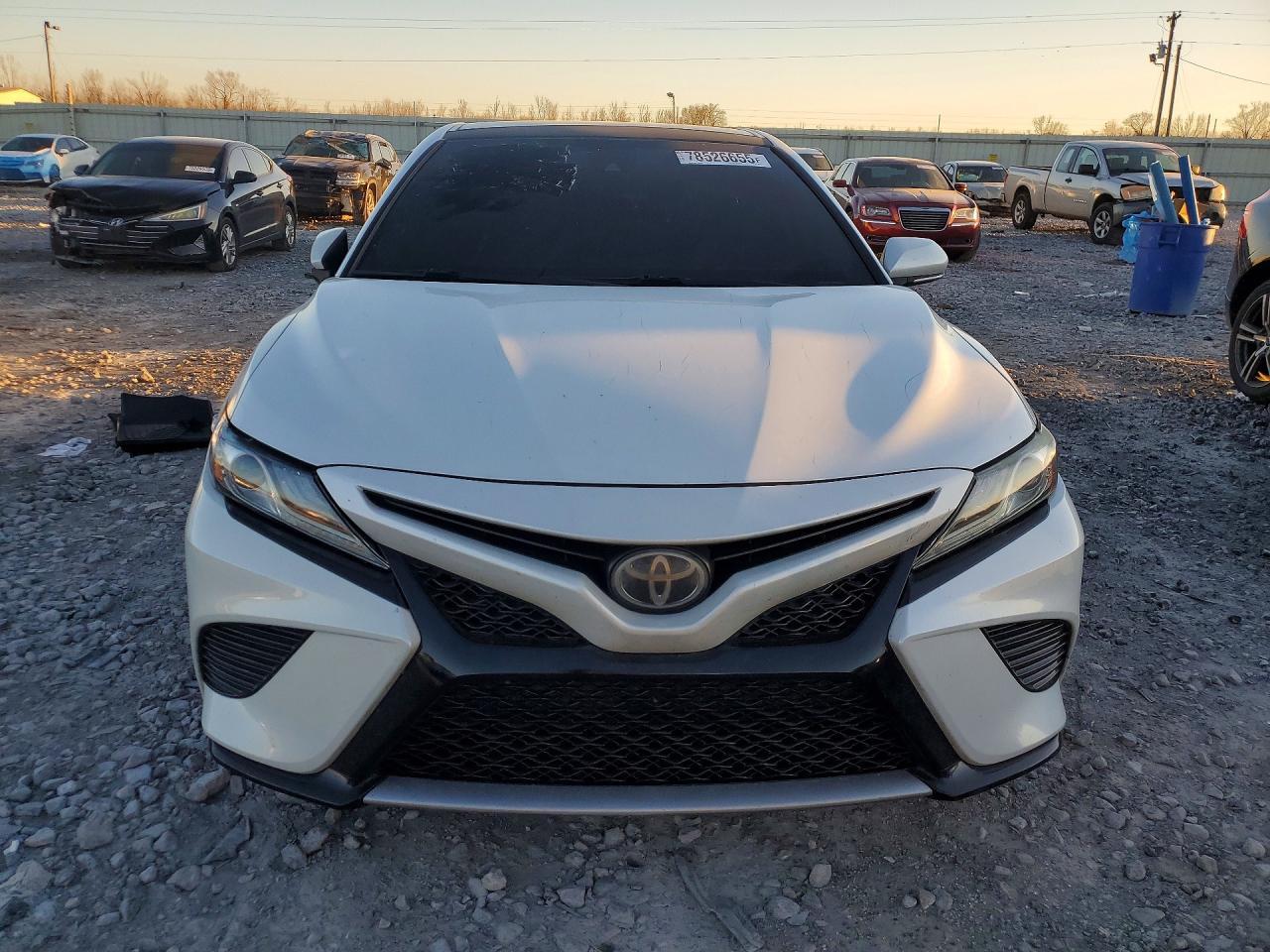 2019 Toyota Camry Xse - Image 5