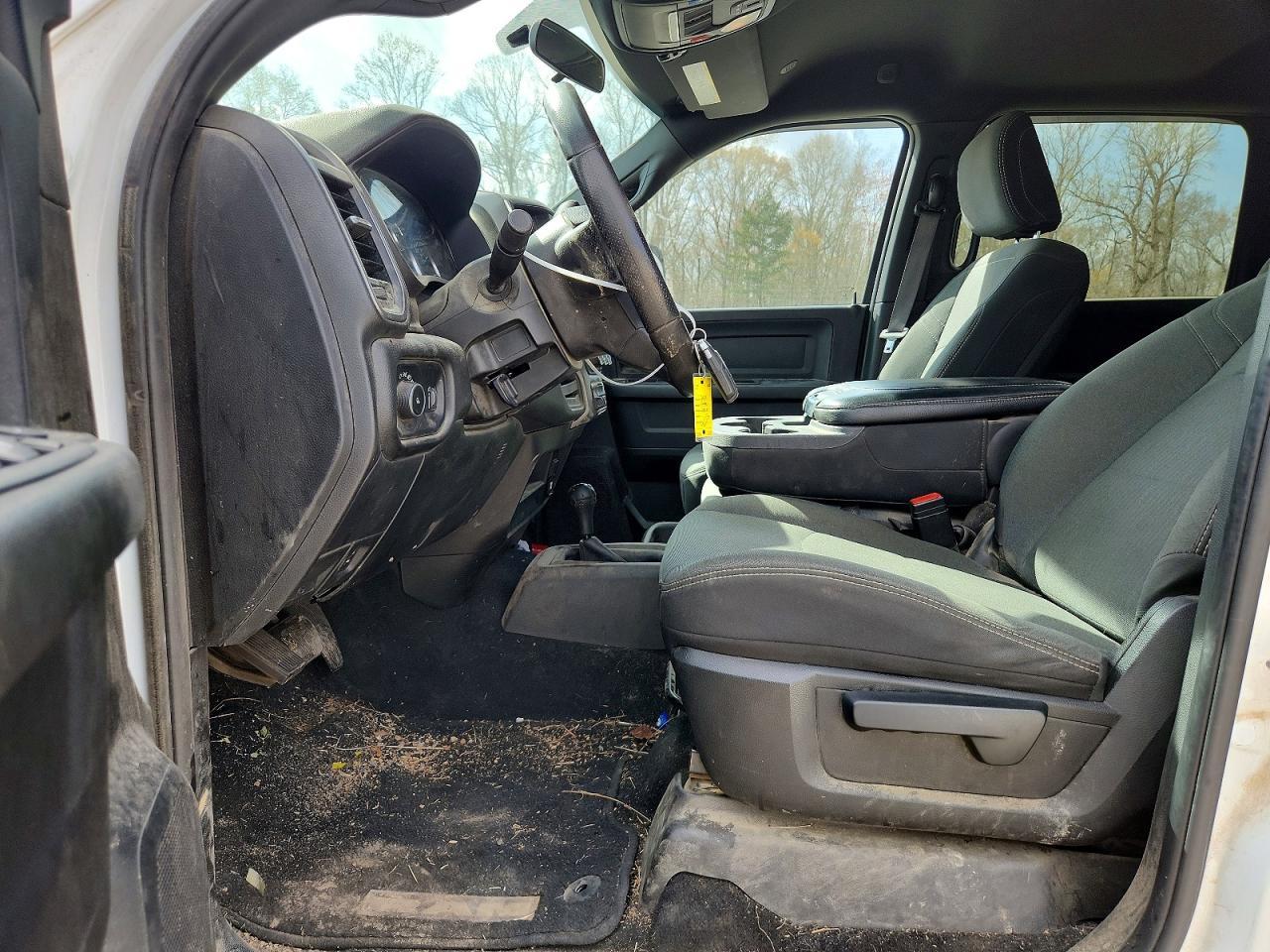 2022 Ram 3500 Tradesman - Фото 7