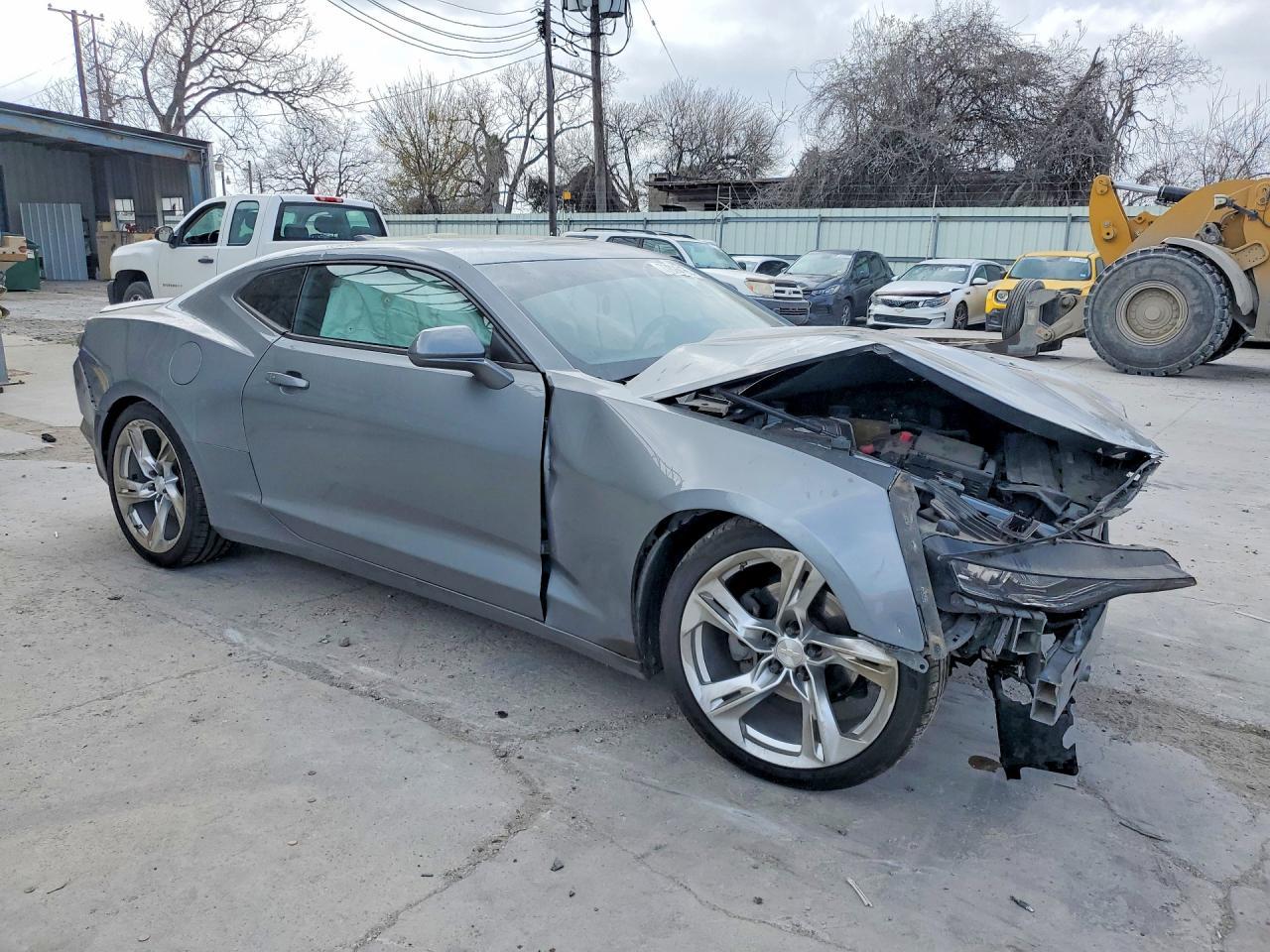 2019 Chevrolet Camaro Ls - Image 4