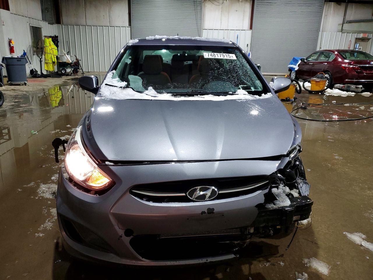 2017 Hyundai Accent Se - Фото 5