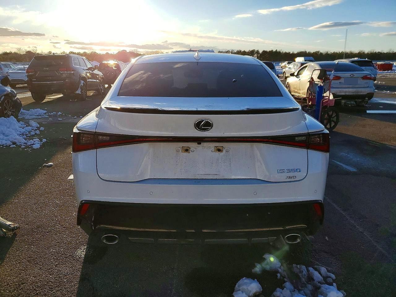 2024 Lexus Is 350 F Sport - Image 6