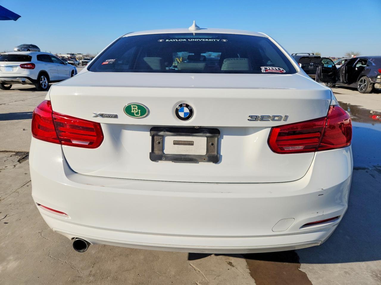 2018 BMW 320 Xi - Image 6