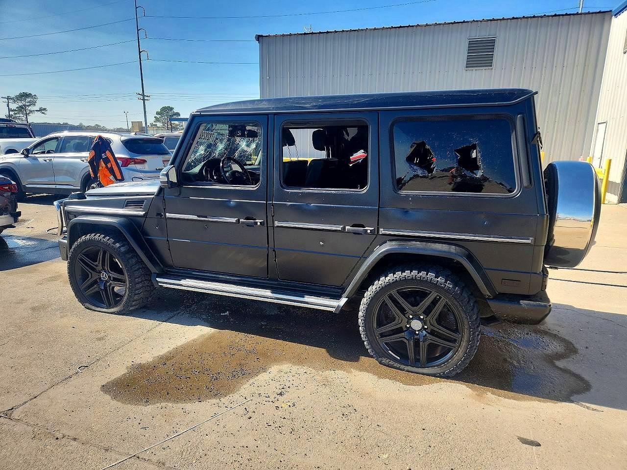 2016 Mercedes-Benz G 550 - Image 2