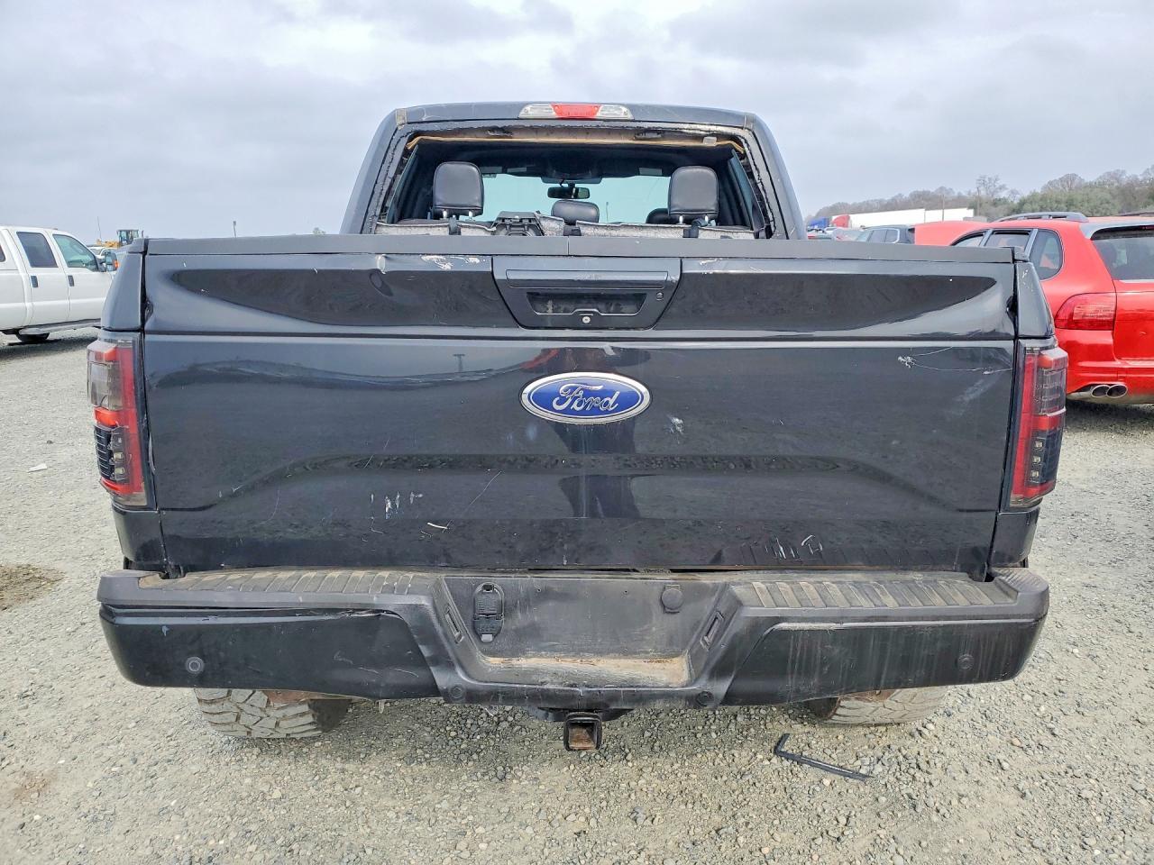 2015 Ford F150 Supercrew - Фото 6