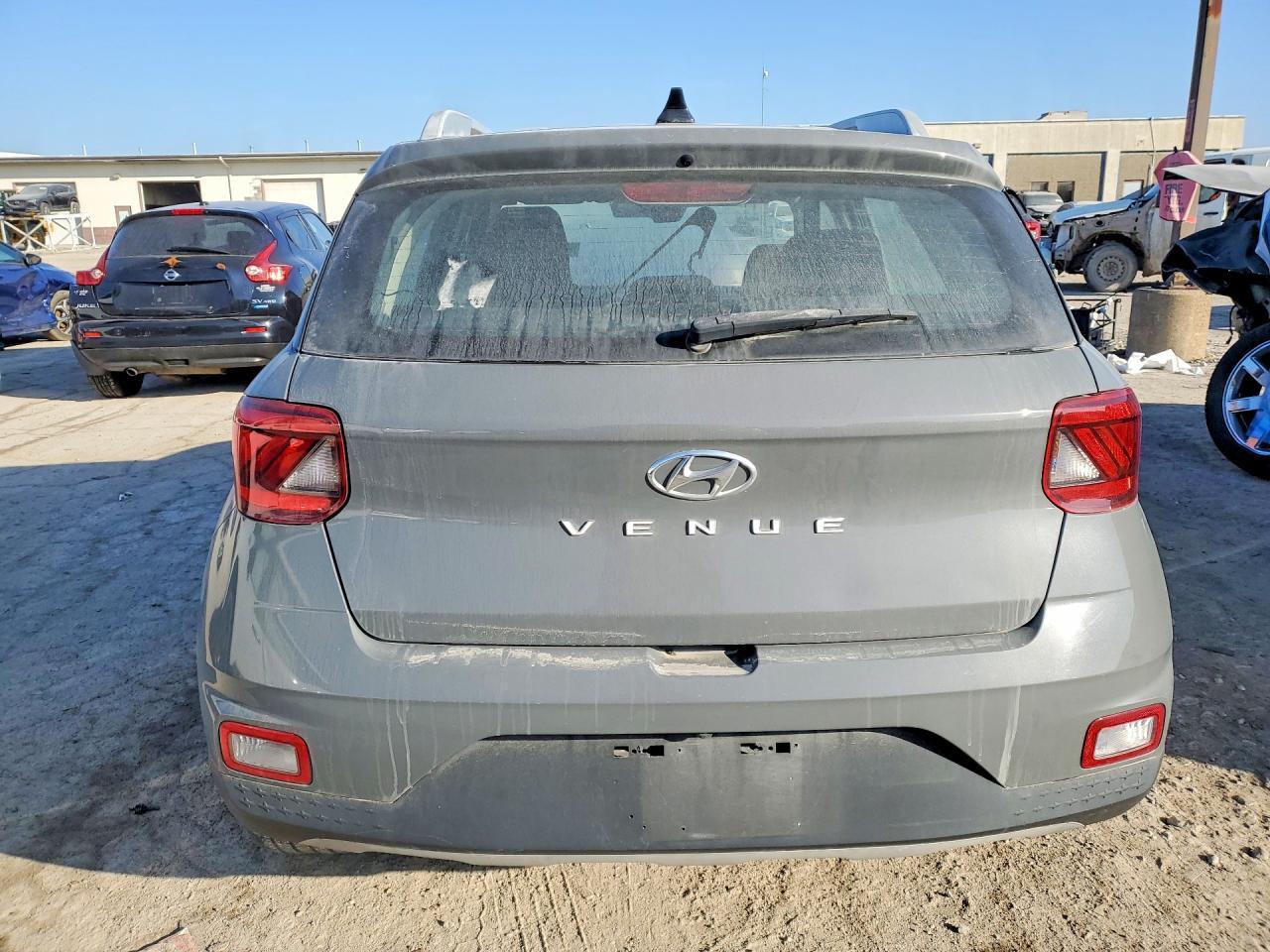 2021 Hyundai Venue Sel - Image 6