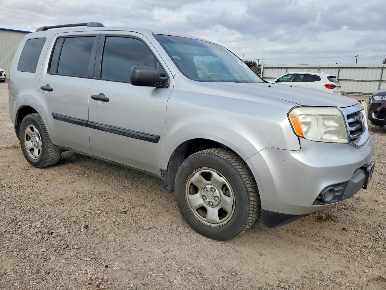 2013 Honda Pilot Lx - Image 4