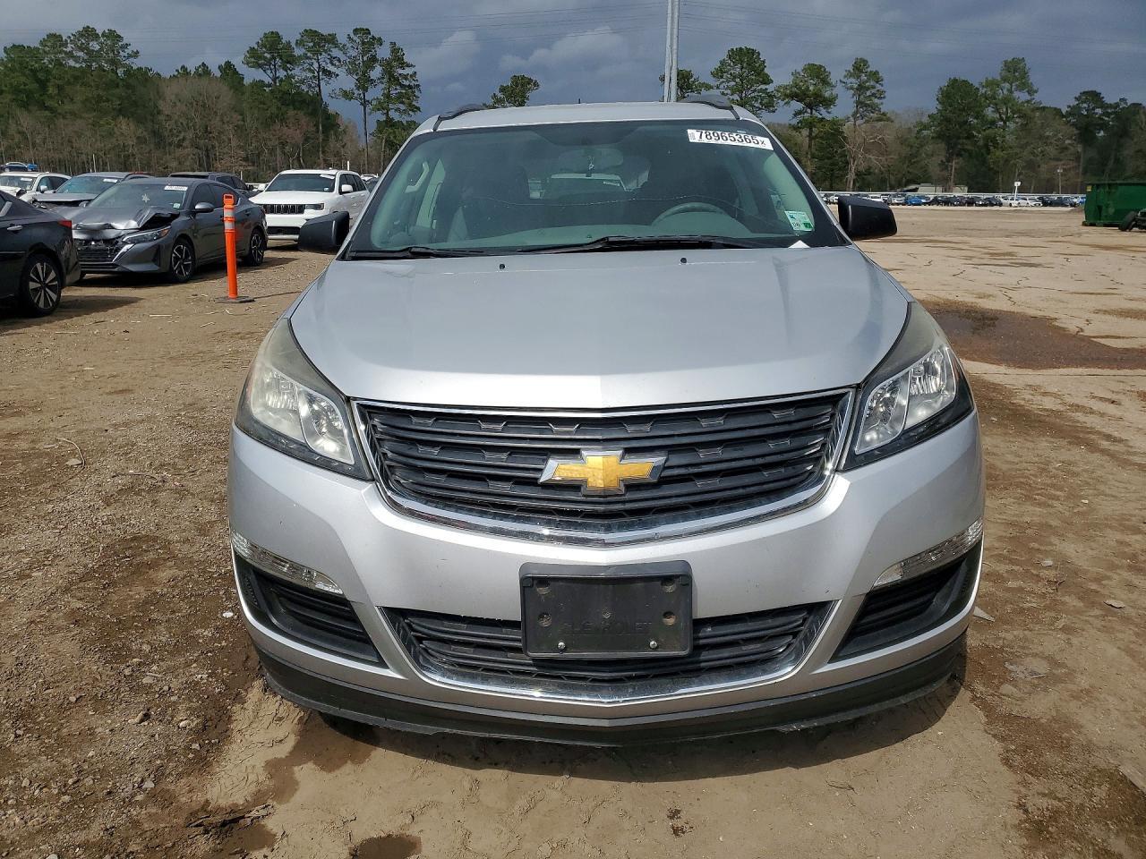 2015 Chevrolet Traverse Ls - Image 5