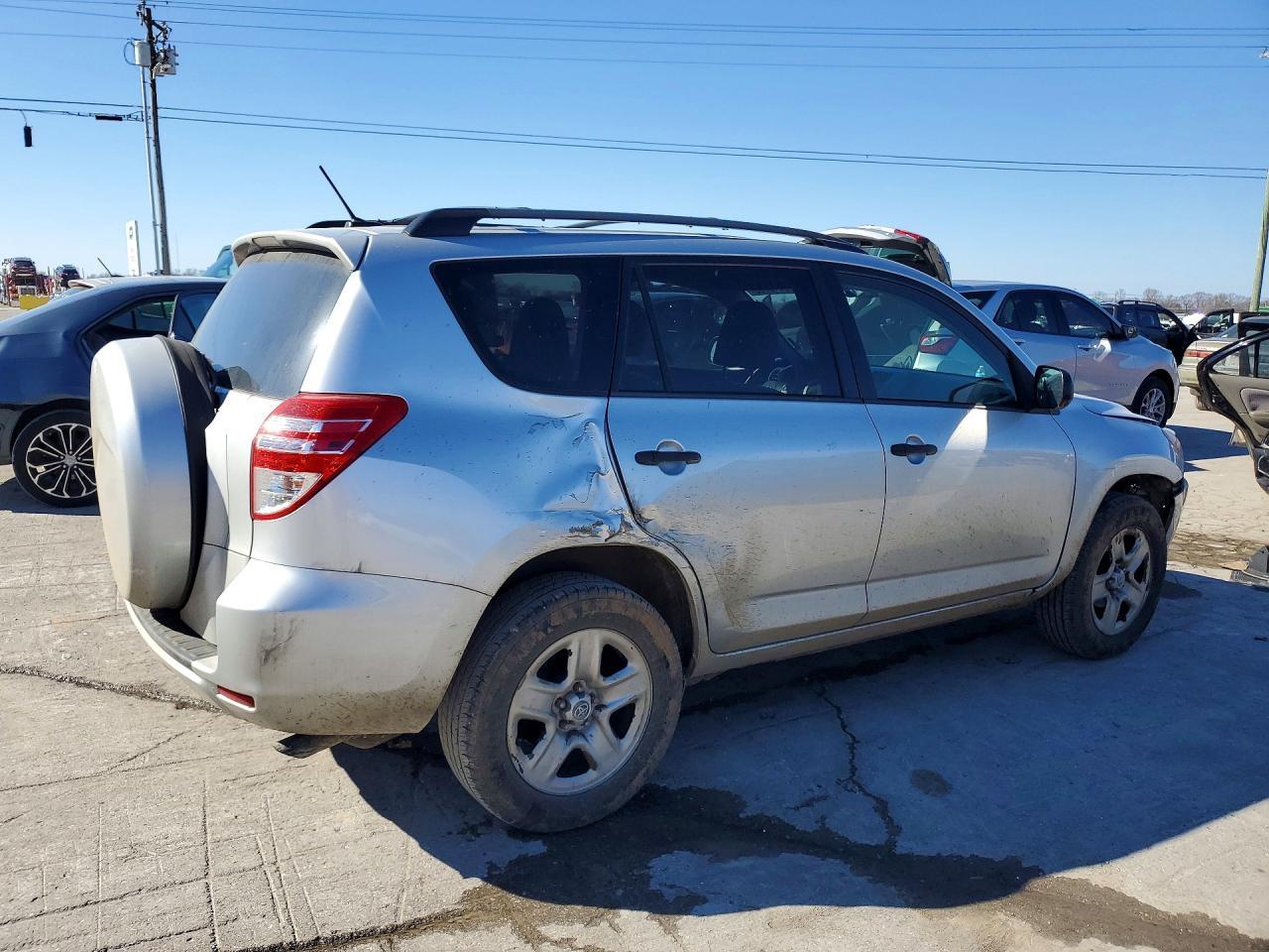 2012 Toyota Rav 4 - Image 3