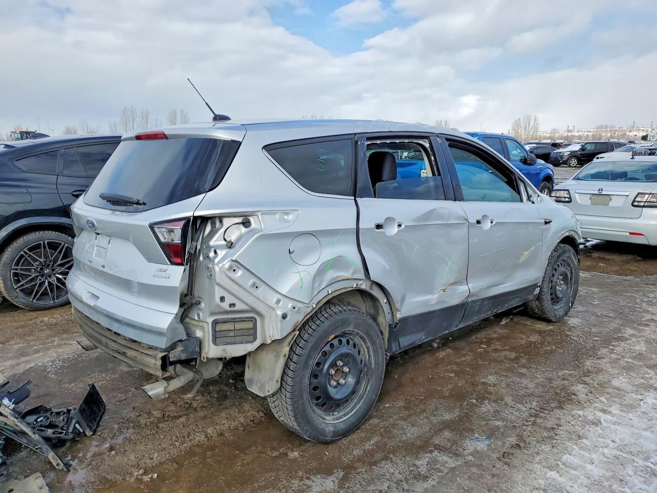 2017 Ford Escape Se - Фото 3