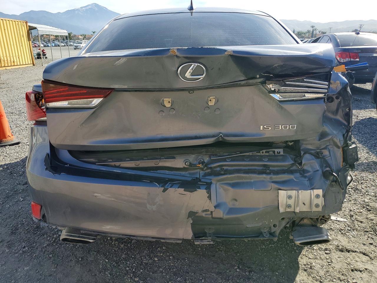 2018 Lexus Is 300 Base - Фото 6