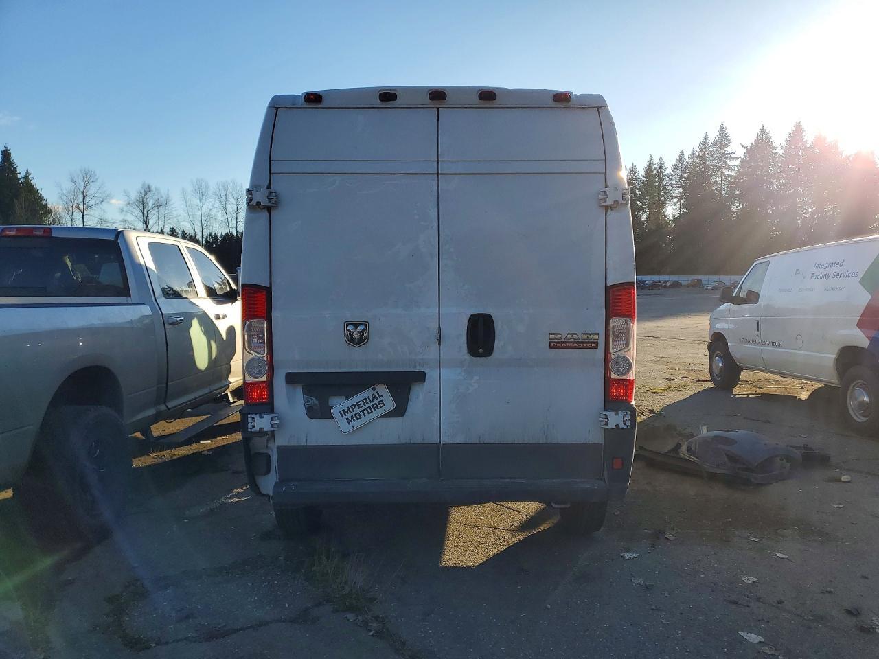 2017 Ram Promaster 2500 Delivery Van - Image 6