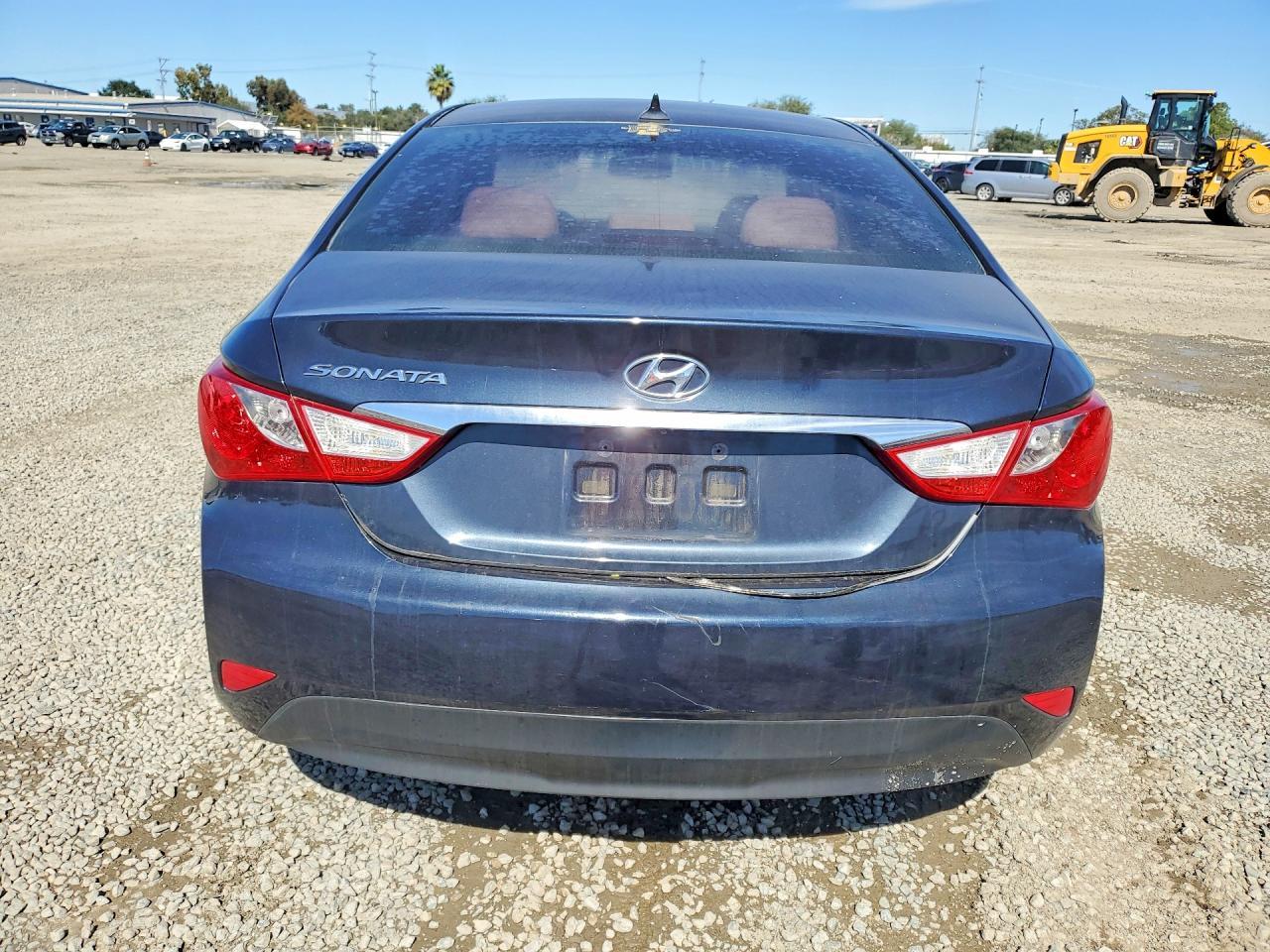 2014 Hyundai Sonata Gls - Image 6