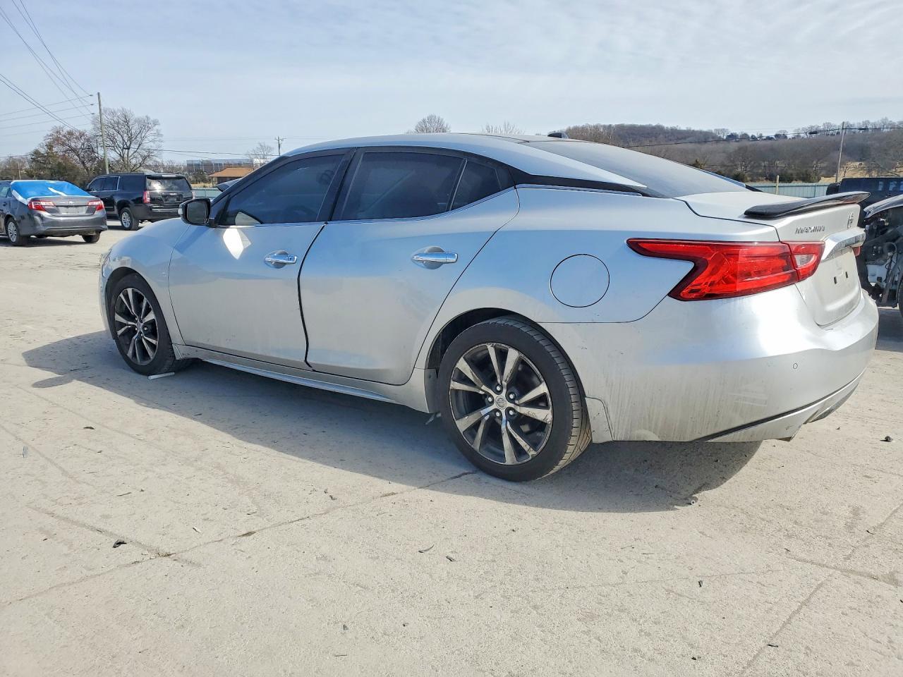 2016 Nissan Maxima 3.5S - Фото 2
