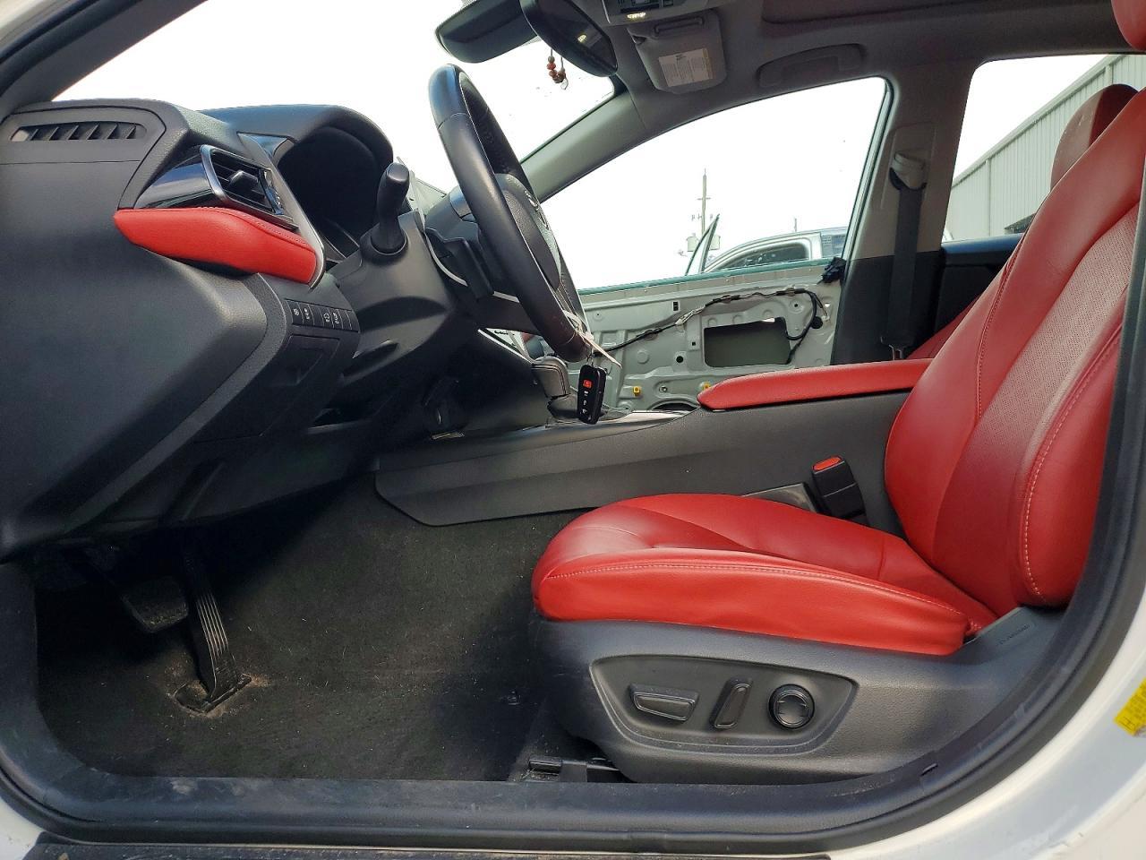 2021 Toyota Camry Xse V6 - Image 7