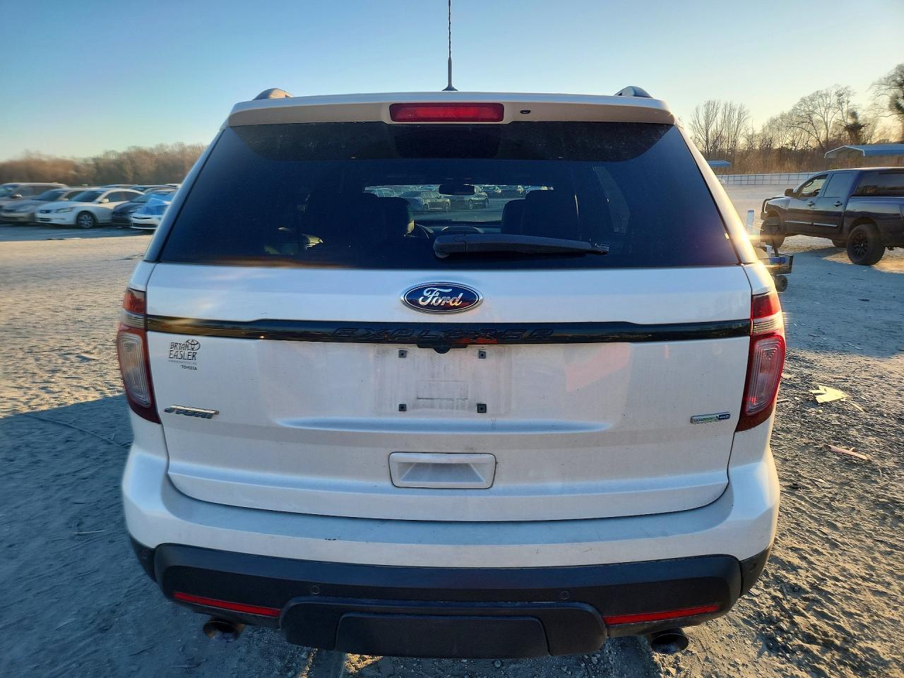 2015 Ford Explorer - Фото 6
