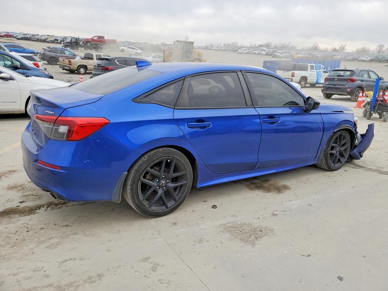 2022 Honda Civic Sport - Image 3