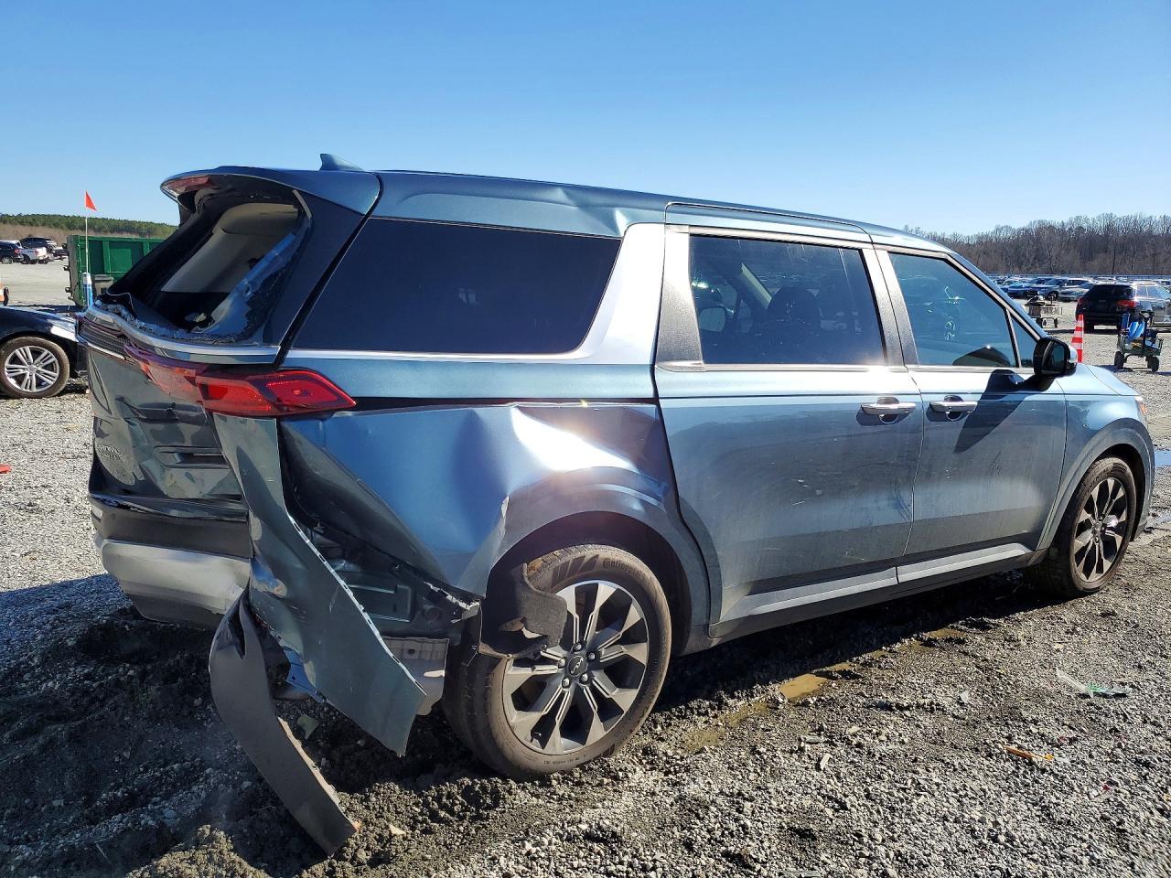 2024 Kia Carnival Ex - Фото 3