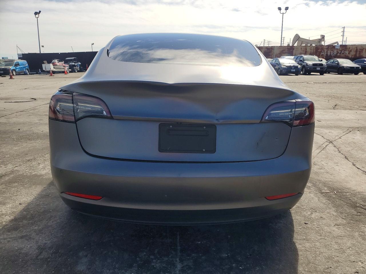 2021 Tesla Model 3 - Фото 6