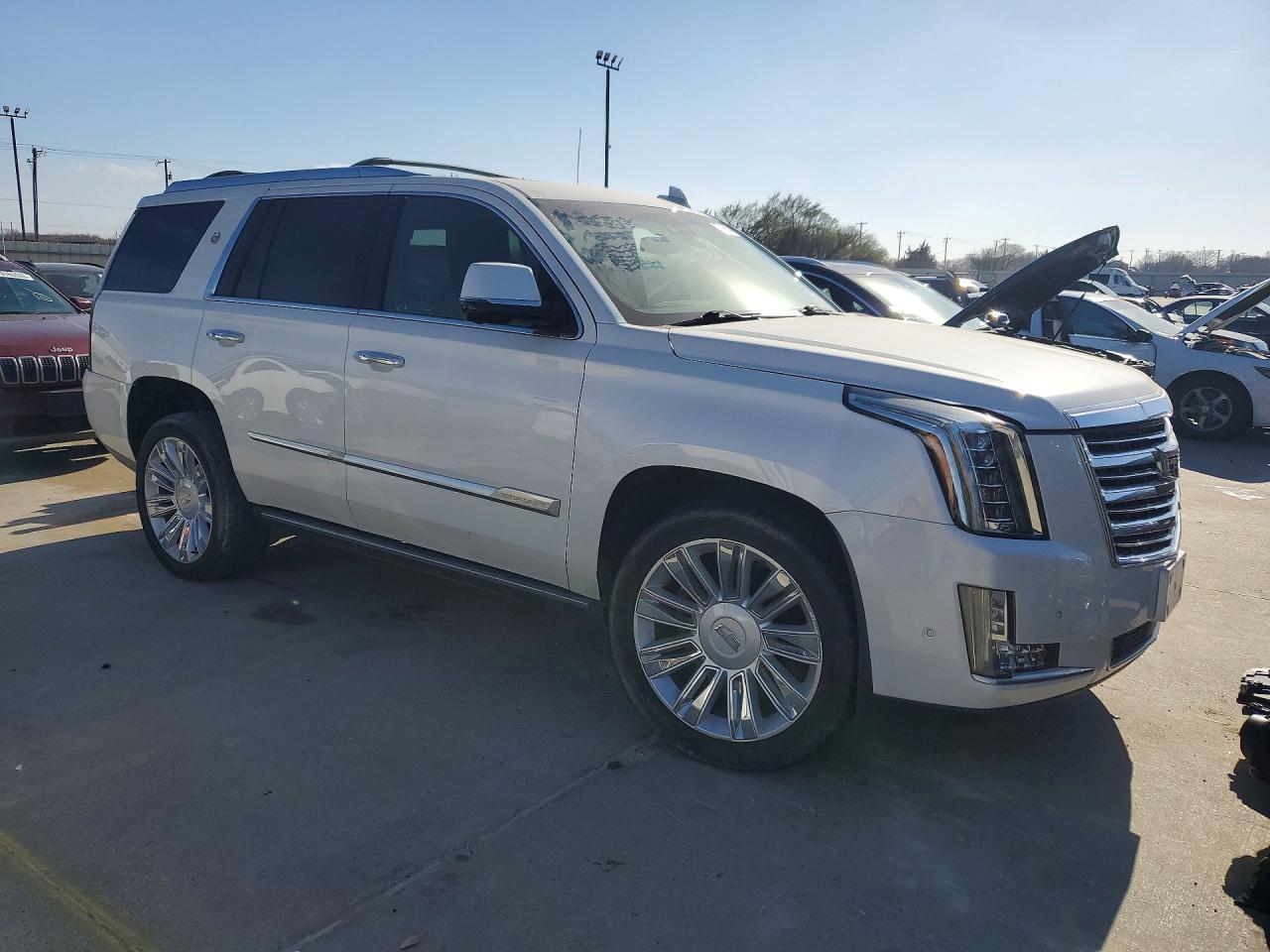 2020 Cadillac Escalade Platinum - Фото 4