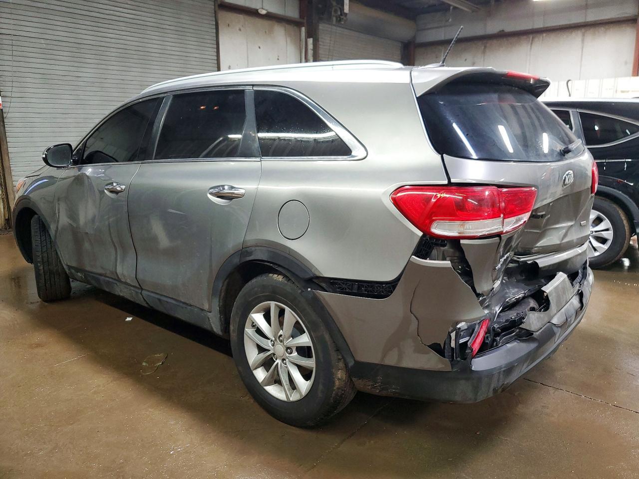 2016 Kia Sorento Lx - Фото 2