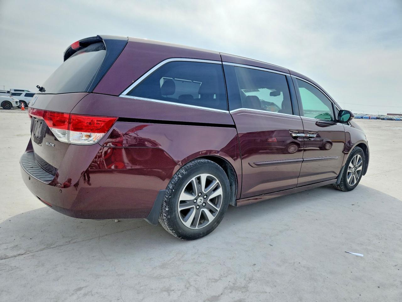 2015 Honda Odyssey - Фото 3