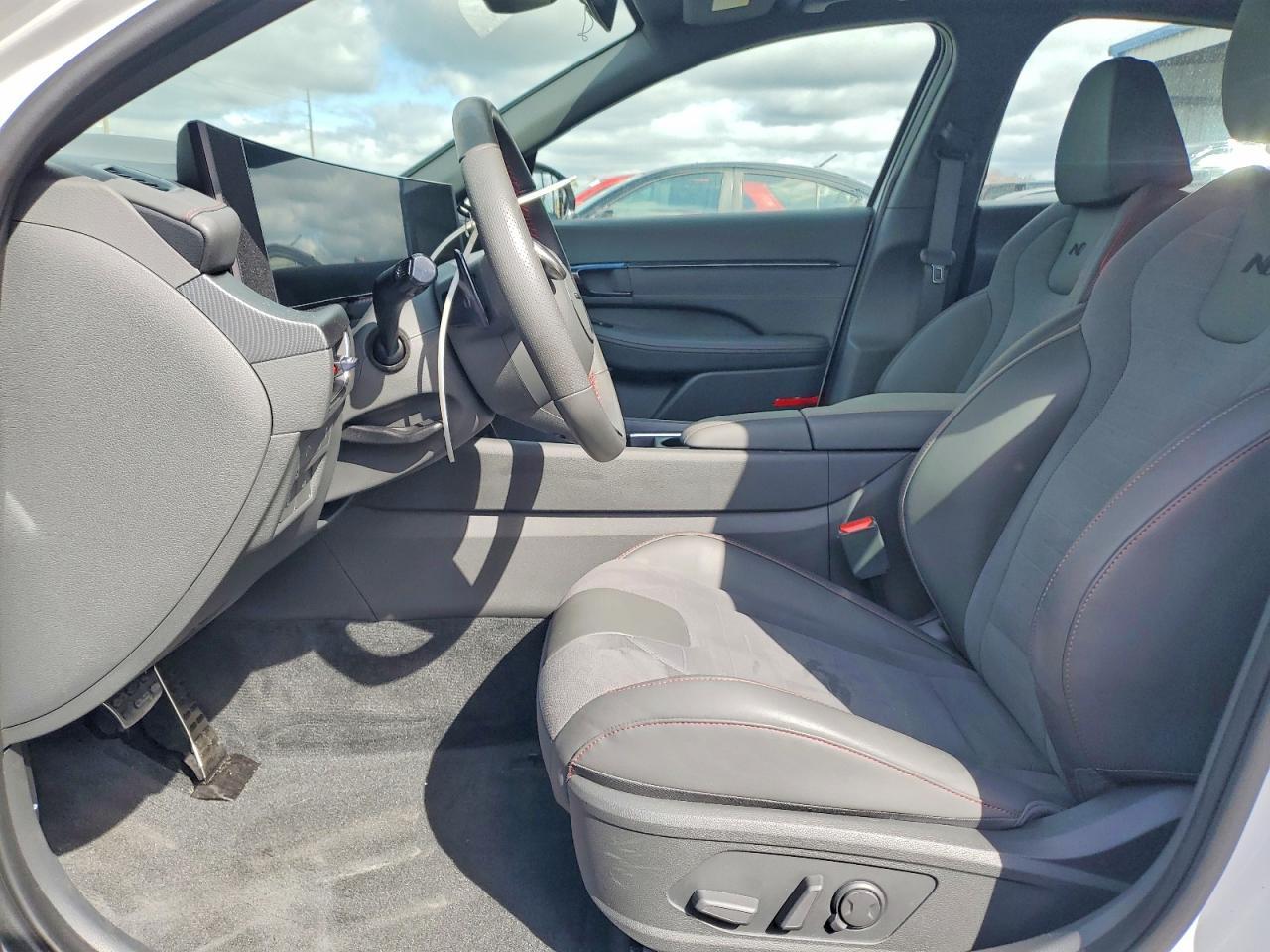 2025 Hyundai Sonata N Line - Фото 7