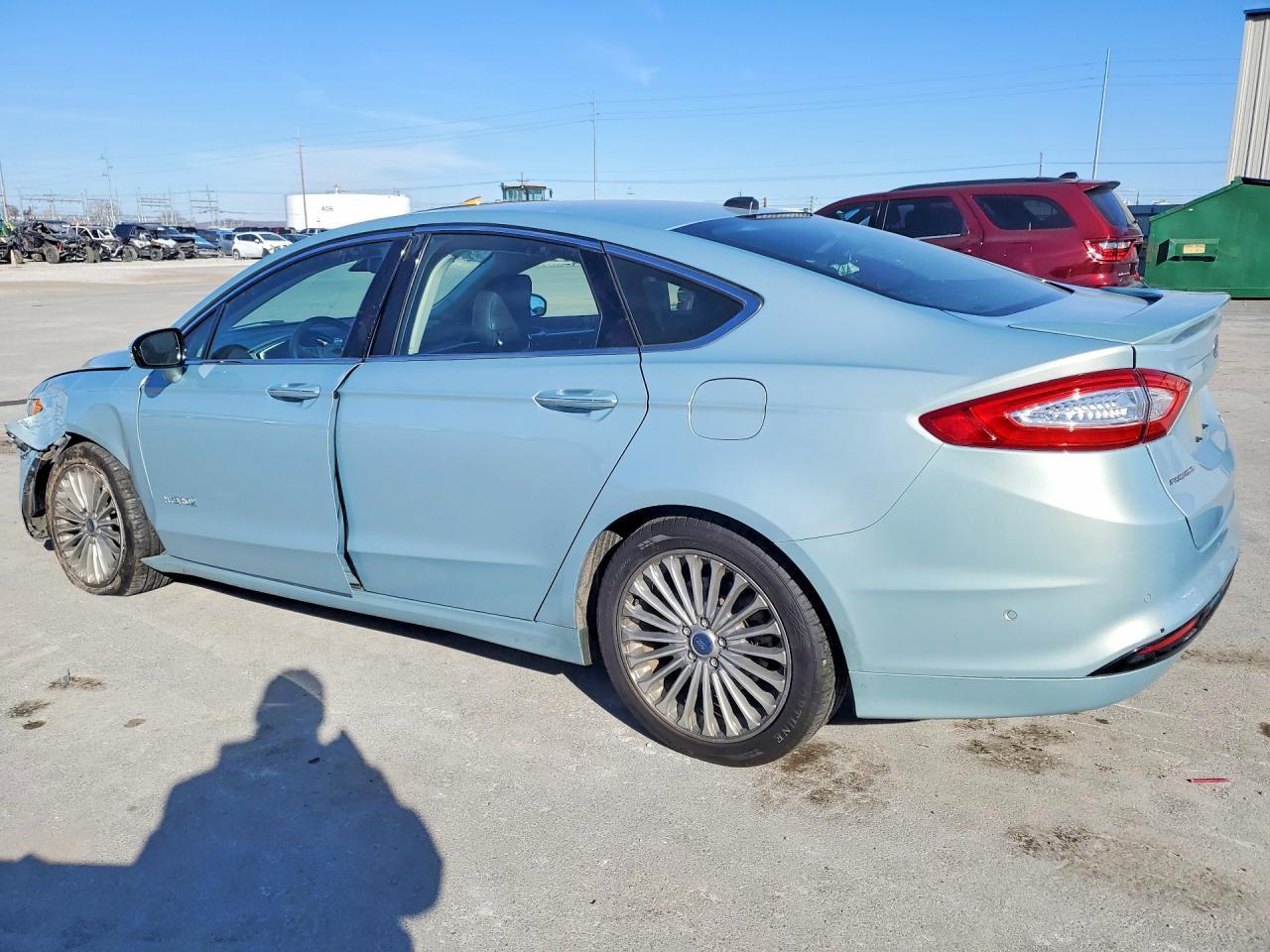 2014 Ford Fusion Titanium Hev - Image 2
